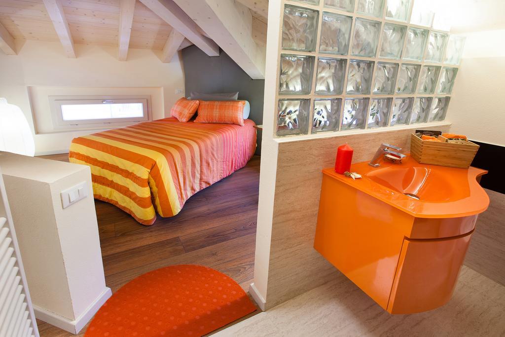 Villa Laila Bed & Breakfast Lodi Room photo